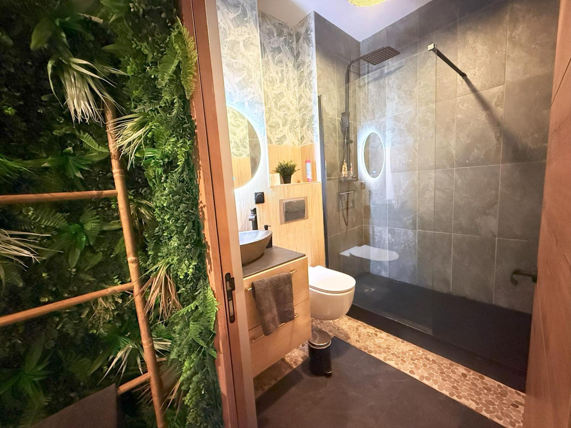 Narbnb - Jungle Suite - Jacuzzi - Centre - Clim Narbonne Luaran gambar